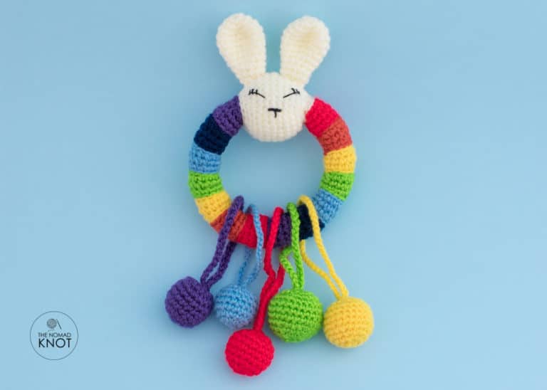 Bunny Rattle – free crochet pattern