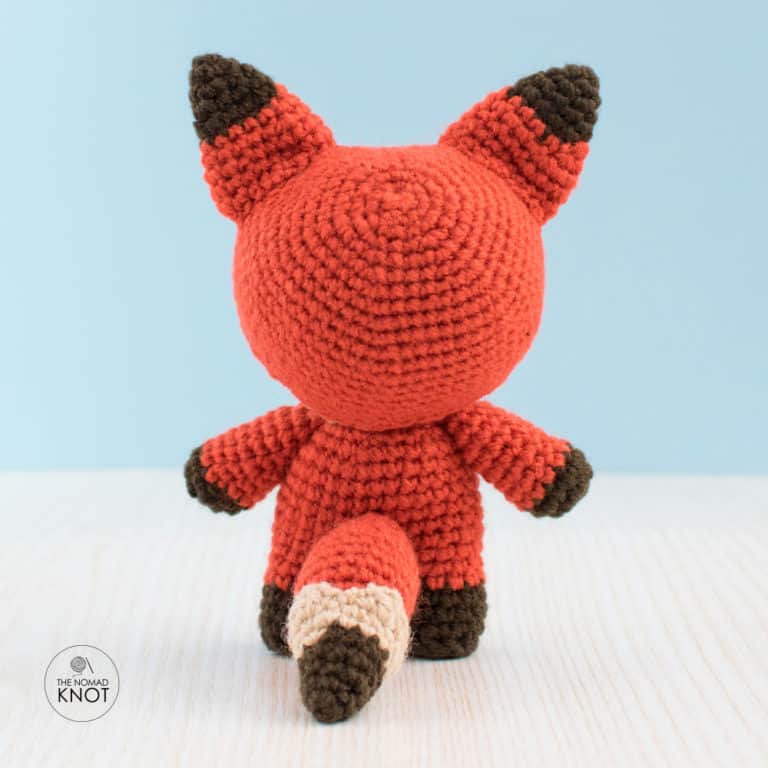 Fox Amigurumi pattern ⋆ The Nomad Knot