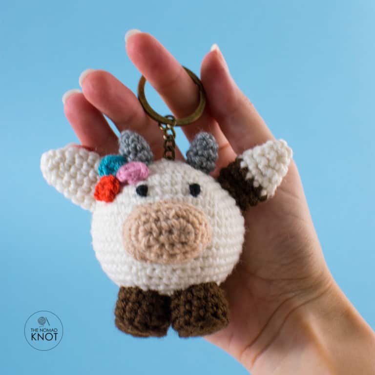 Mini cow keychain free amigurumi pattern
