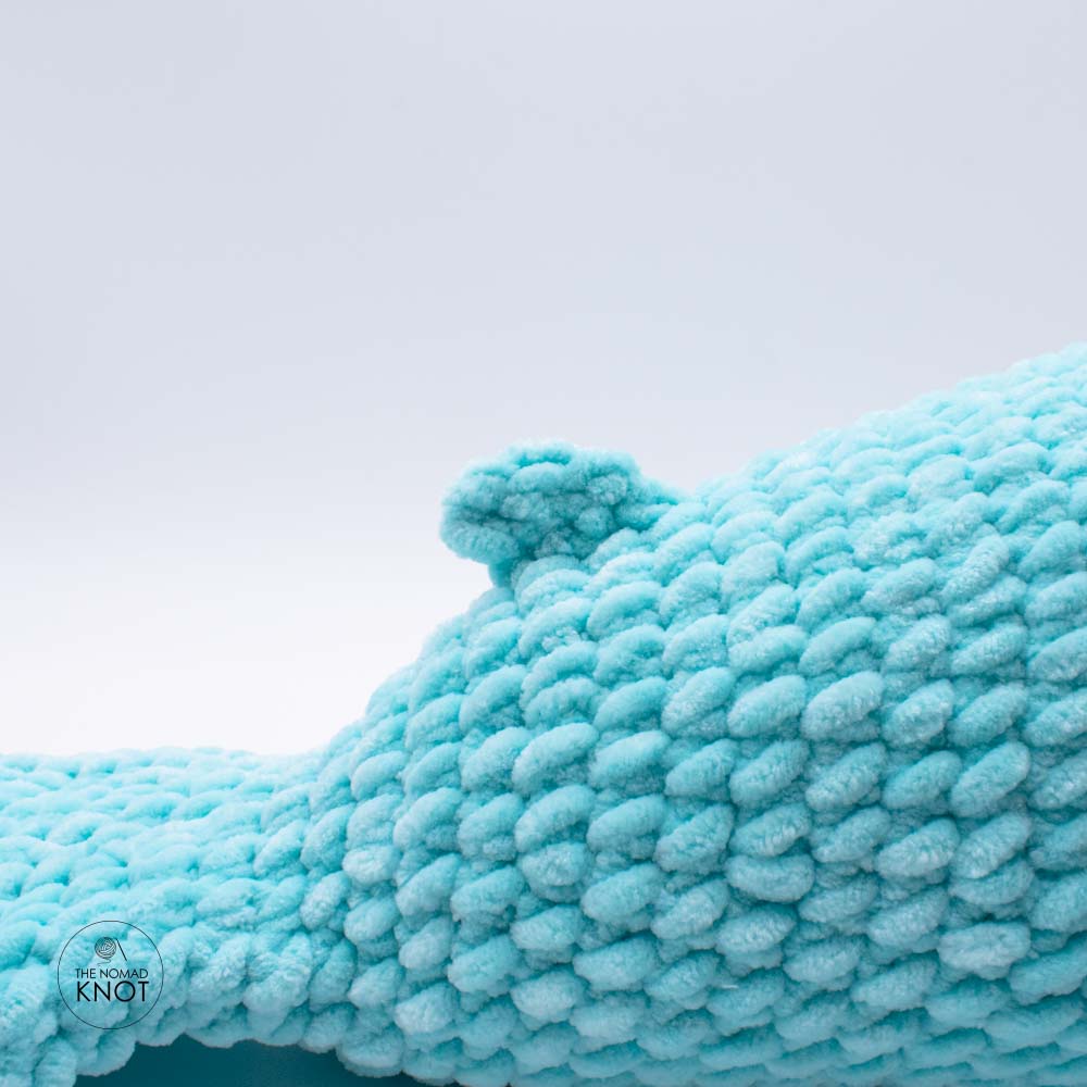 no-sew crochet whale free pattern photo tutorial