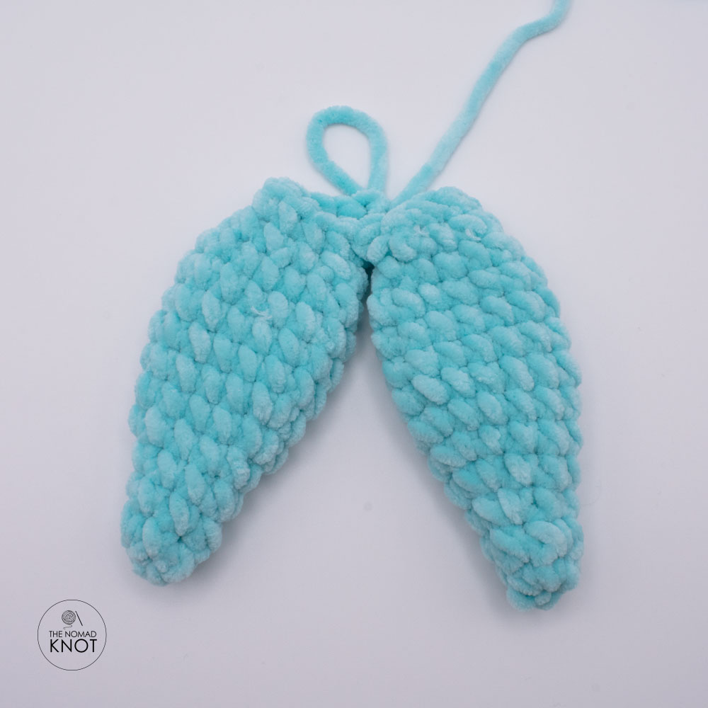 no-sew crochet whale free pattern photo tutorial