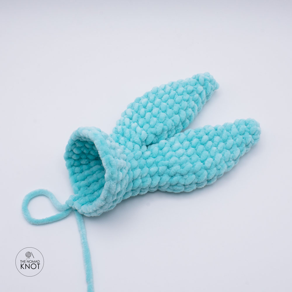 no-sew crochet whale free pattern photo tutorial
