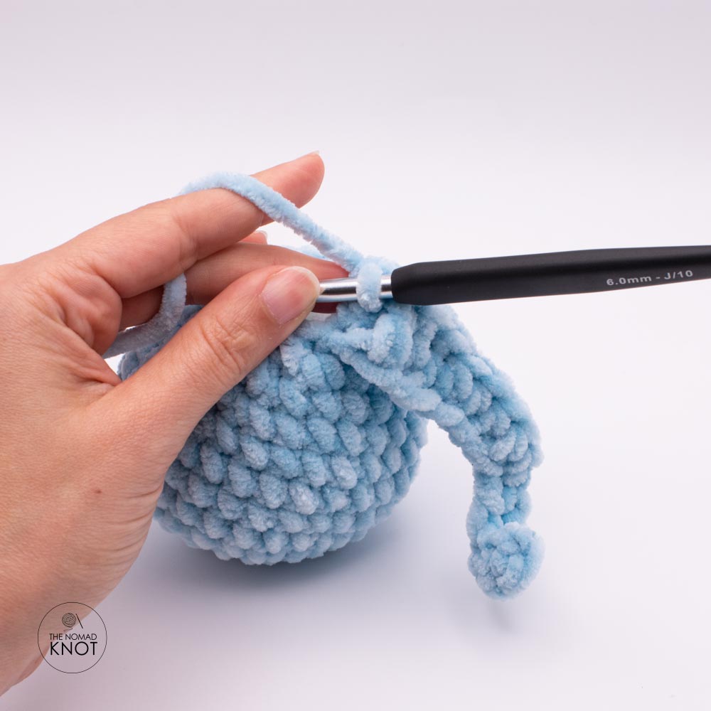 easy crochet octopus photo tutorial